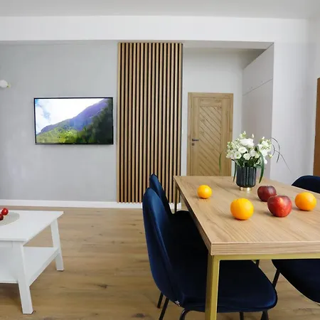 Enklawa Przy Plazy アパート