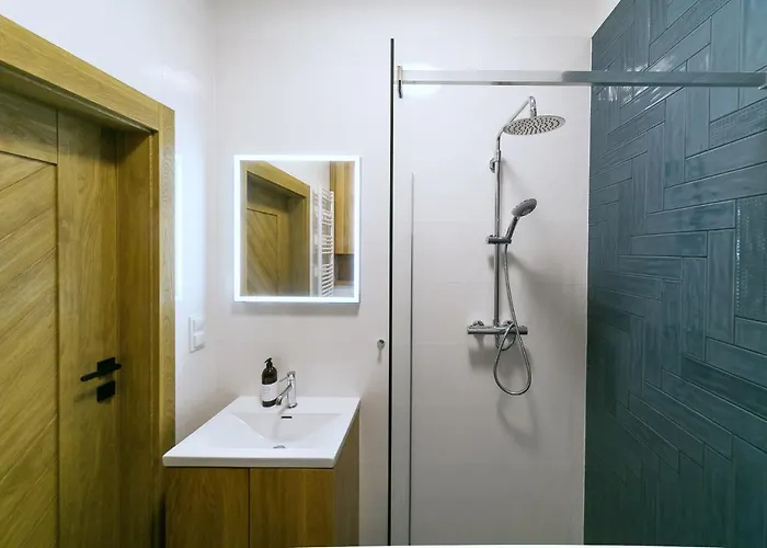 Enklawa Przy Plazy *