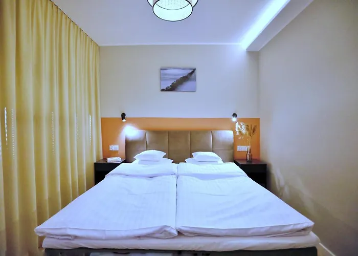 Enklawa Przy Plazy *